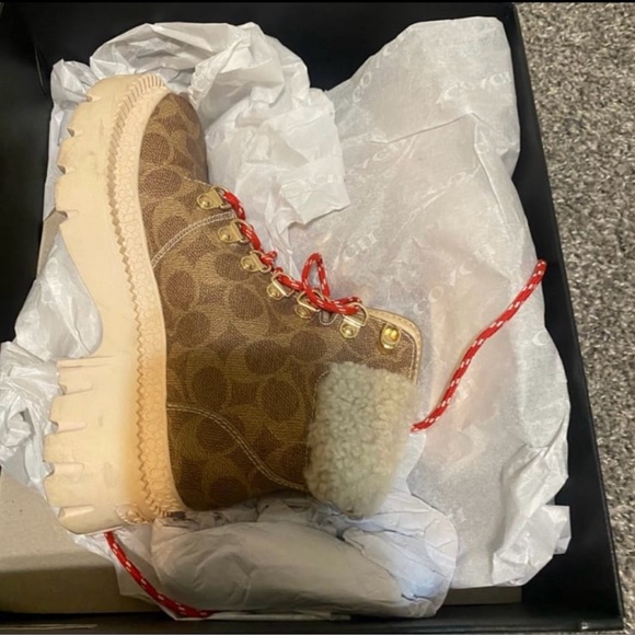 Coach Janel boots - Picture 5 of 7